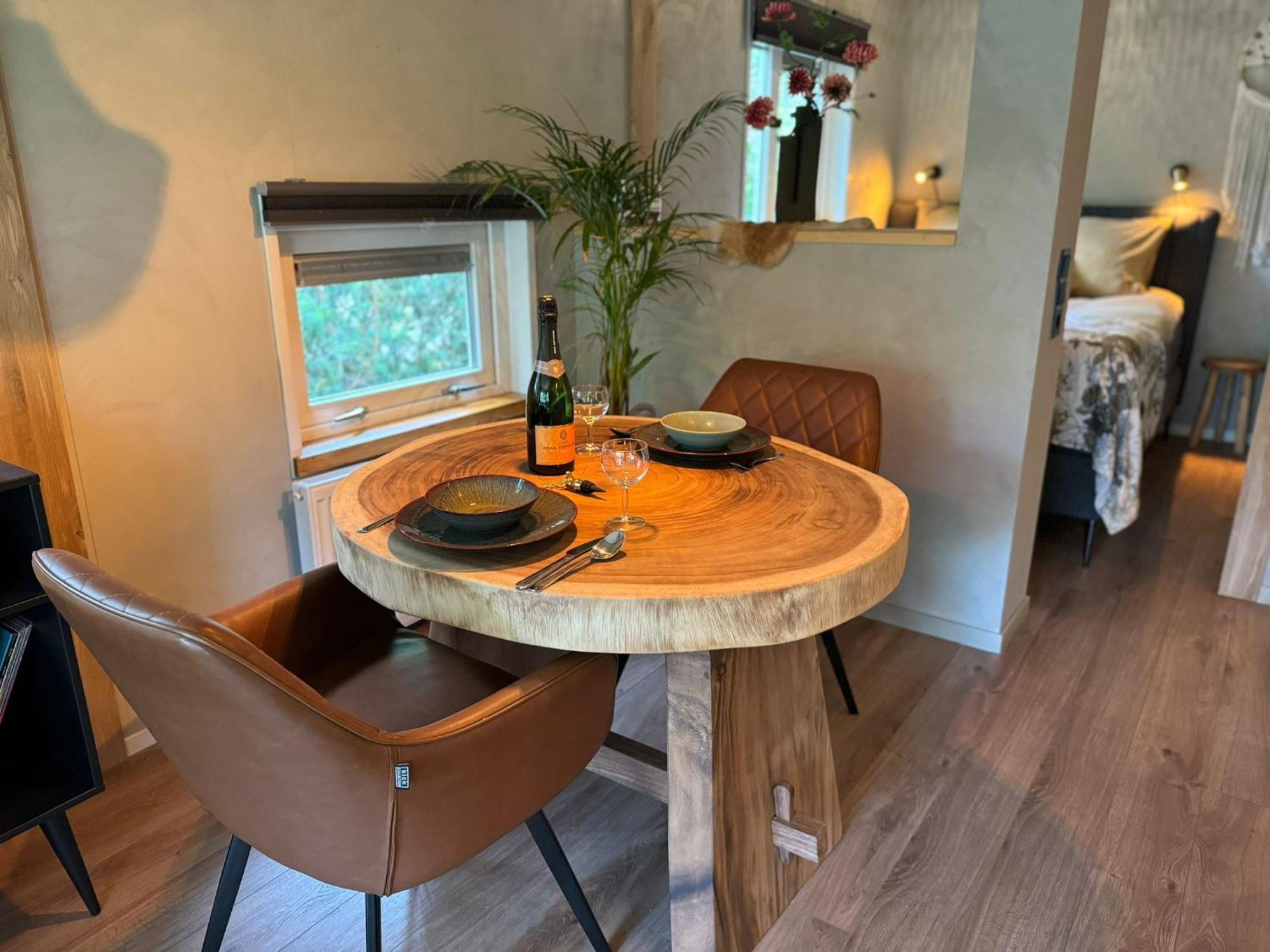 Sfeervol Chalet De Dassenburcht 엠스트 외부 사진